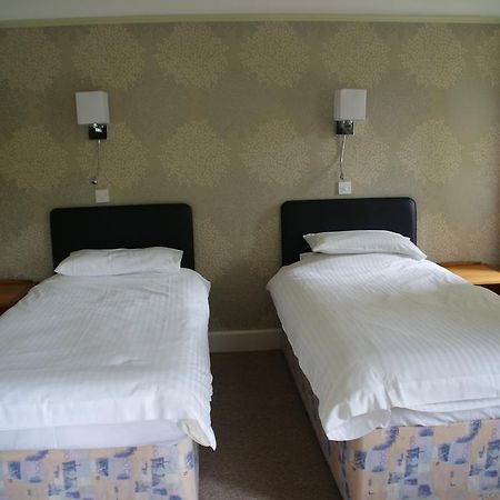 The Washford Inn Bagian luar foto