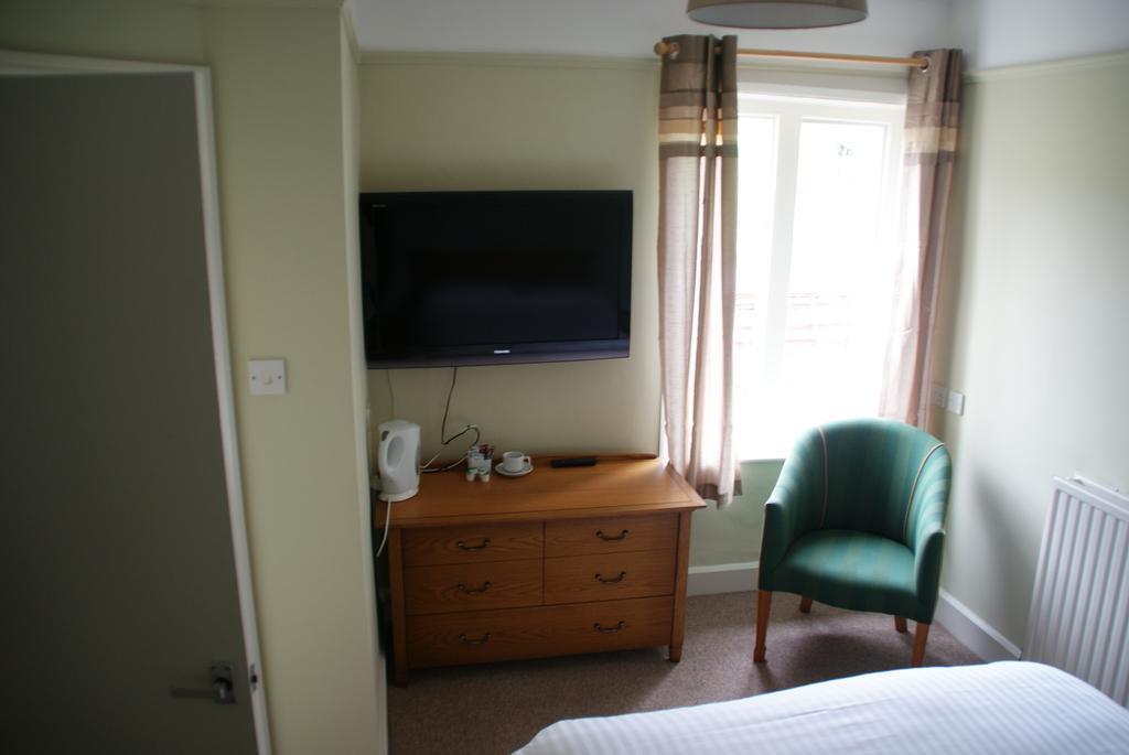 The Washford Inn Bagian luar foto