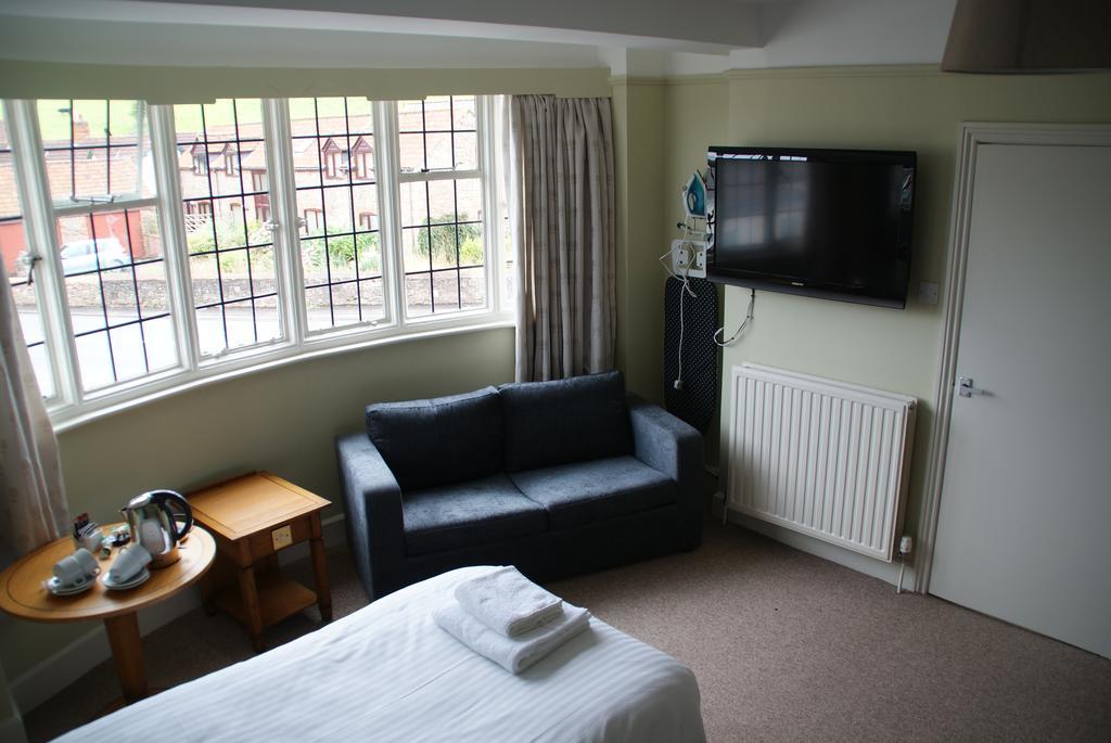 The Washford Inn Bagian luar foto